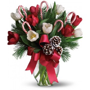 Christmas bouquet in a glass vase
